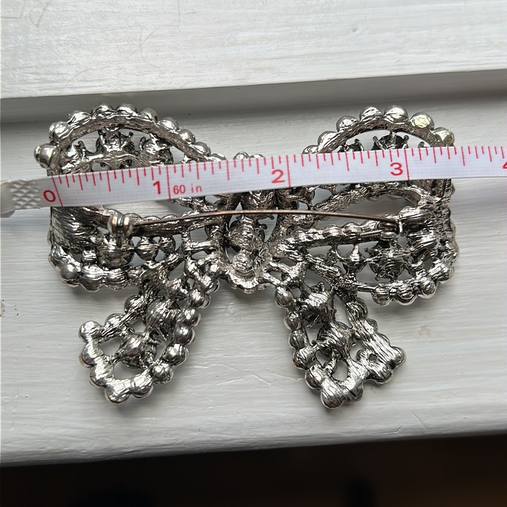Vintage rhinestone large bow brooch pin - Picture 5 of 6